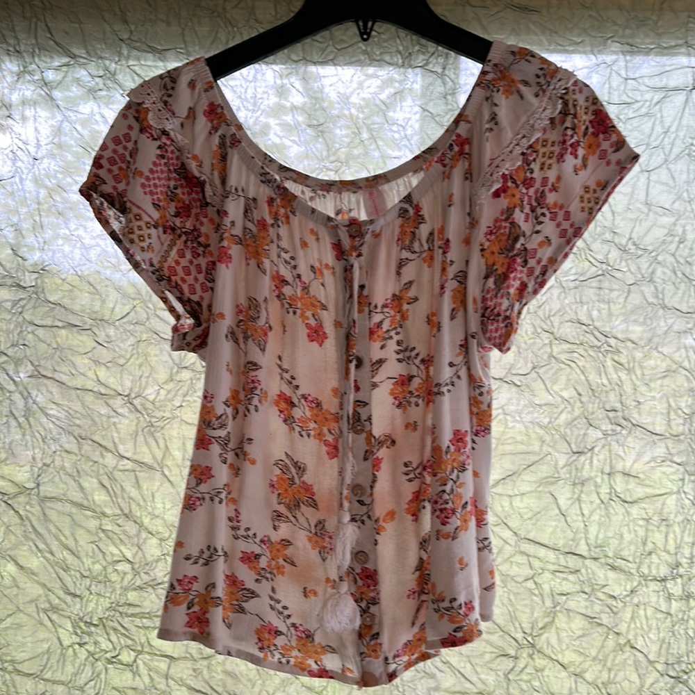 Cute flowy top